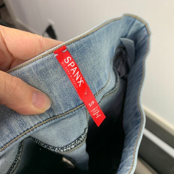 Spanx Side Stripe Skinny Pull On Light Blue Wash Jeans Size Small 20234R - Picture 8 of 11